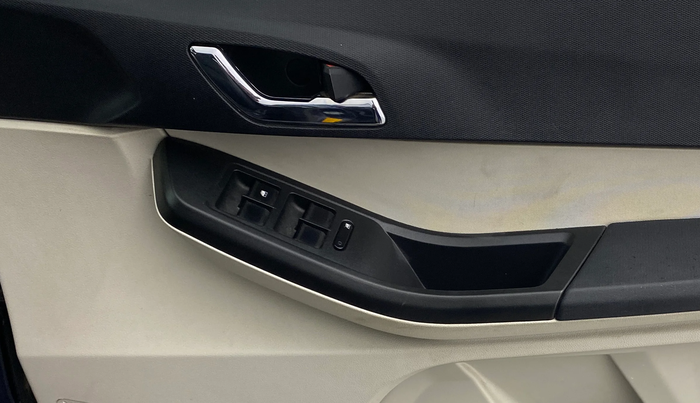 2023 Tata Tiago XZA PLUS PETROL, Petrol, Automatic, 32,224 km, Driver Side Door Panels Control