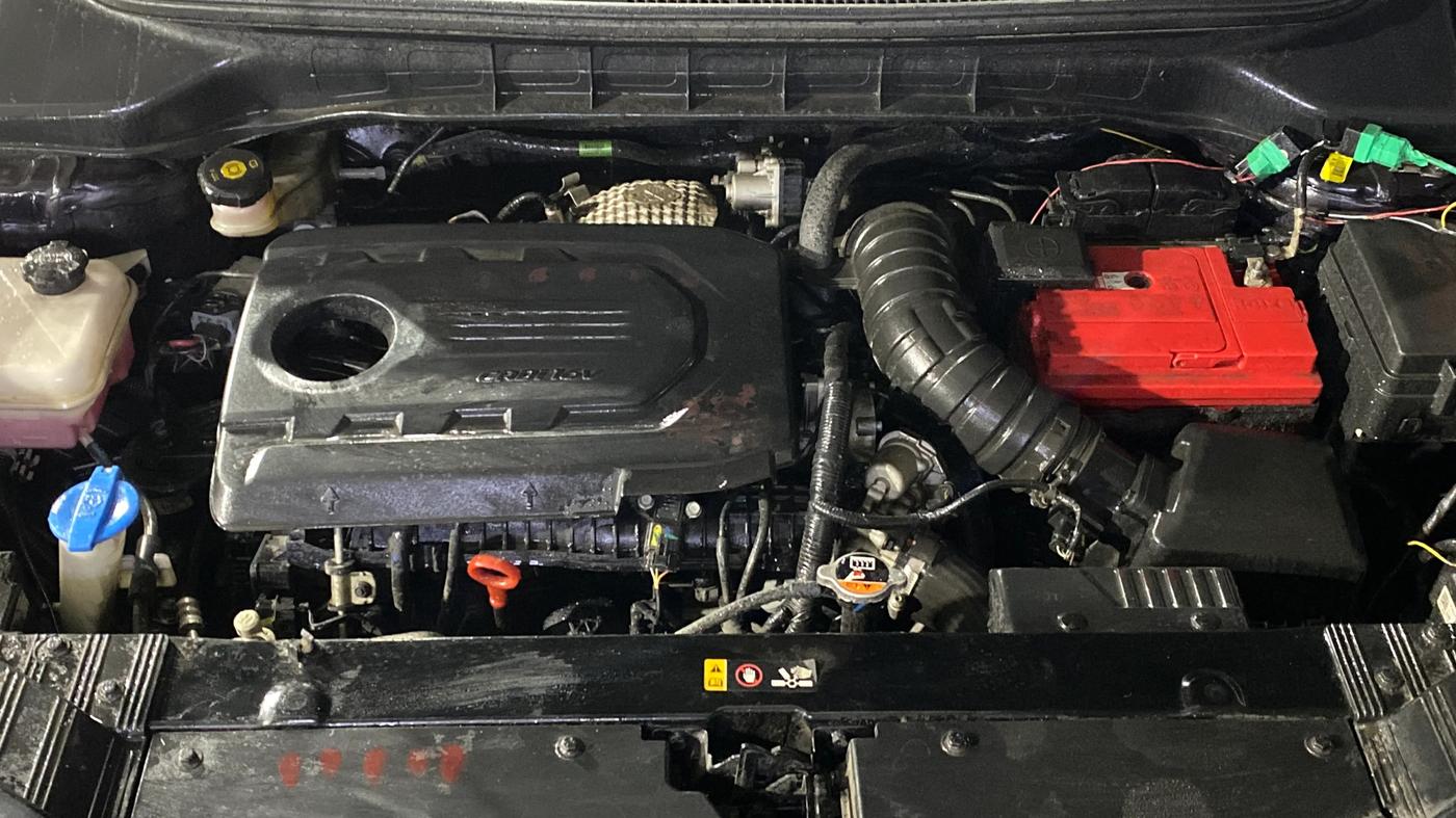 2022 KIA CARENS LUXURY PLUS 1.5 DIESEL AT 7 STR, Diesel, Automatic, 74,424 km, Engine View