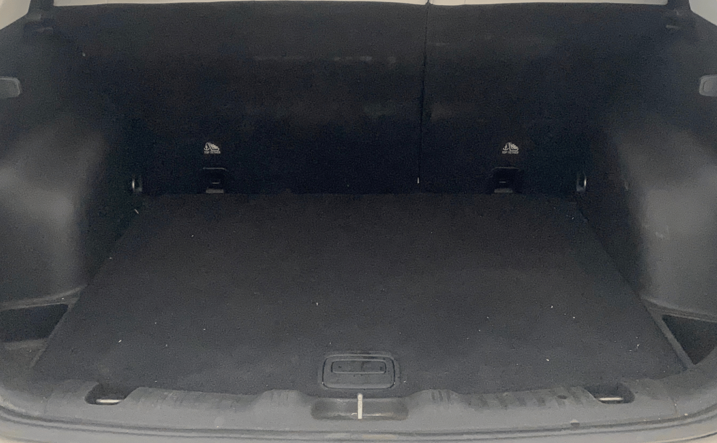 2017 Jeep Compass LIMITED 1.4 PETROL AT, Petrol, Automatic, 43,024 km, Boot Inside
