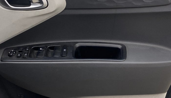 2022 Hyundai GRAND I10 NIOS SPORTZ 1.2 KAPPA VTVT, Petrol, Manual, 80,636 km, Driver Side Door Panels Control