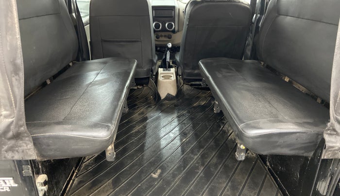 2019 Mahindra Thar CRDI 4x4 6str AC, Diesel, Manual, 34,107 km, Right Side Rear Door Cabin