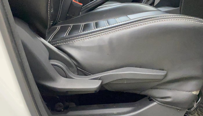 2023 Maruti BREZZA VXI AT SMART HYBRID, Petrol, Automatic, 47,903 km, Driver Side Adjustment Panel