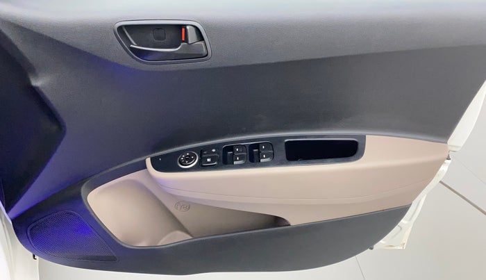 2018 Hyundai Grand i10 MAGNA 1.2 KAPPA VTVT, Petrol, Manual, 69,928 km, Driver Side Door Panels Control