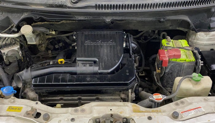 2013 Maruti Ertiga ZXI, Petrol, Manual, 85,295 km, Engine View