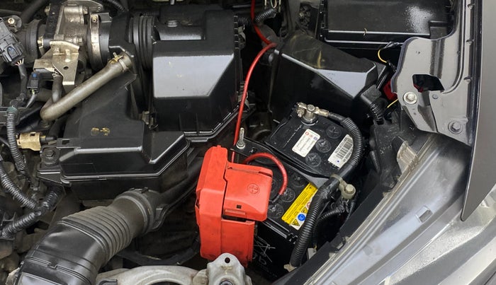 2018 Honda Jazz 1.2L I-VTEC SV, Petrol, Manual, 1,10,613 km, Engine View - Left