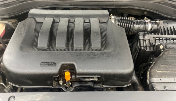 2023 Mahindra XUV700 AX 5 P AT 5 STR, Petrol, Automatic, 21,340 km, Engine View