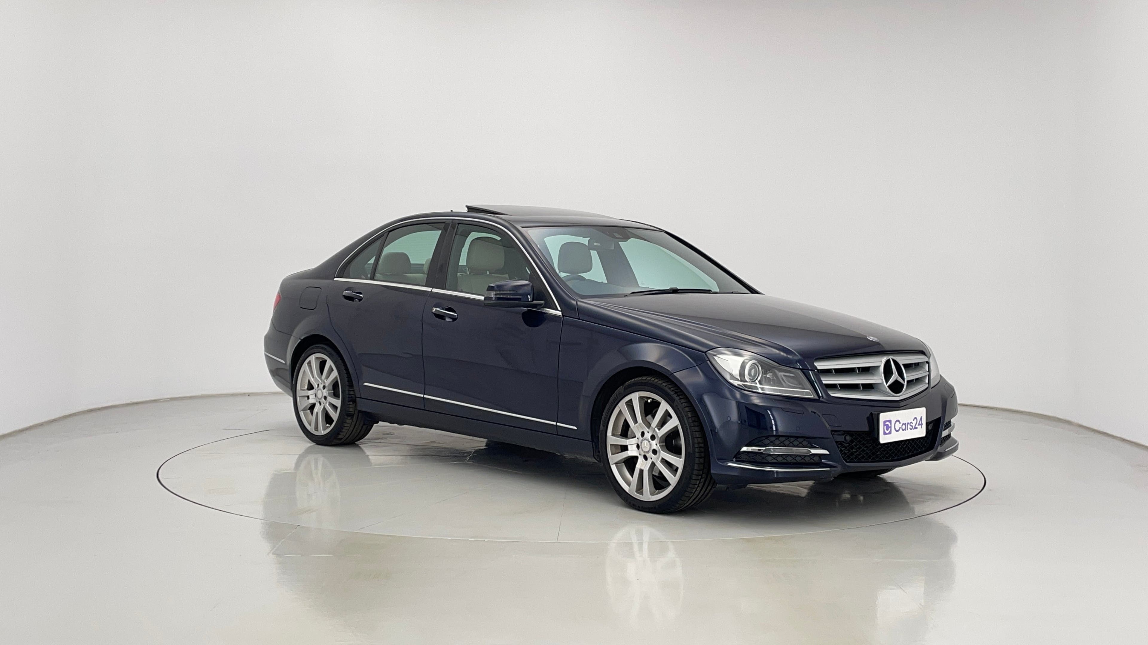 Mercedes-benz C250 image