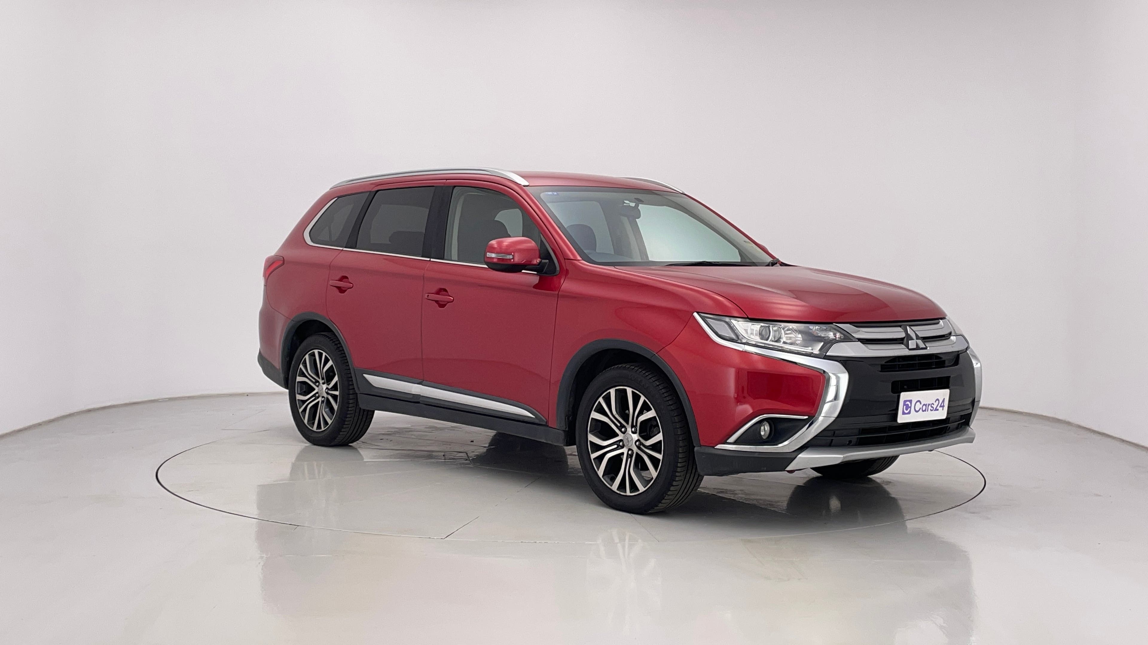 Mitsubishi Outlander image