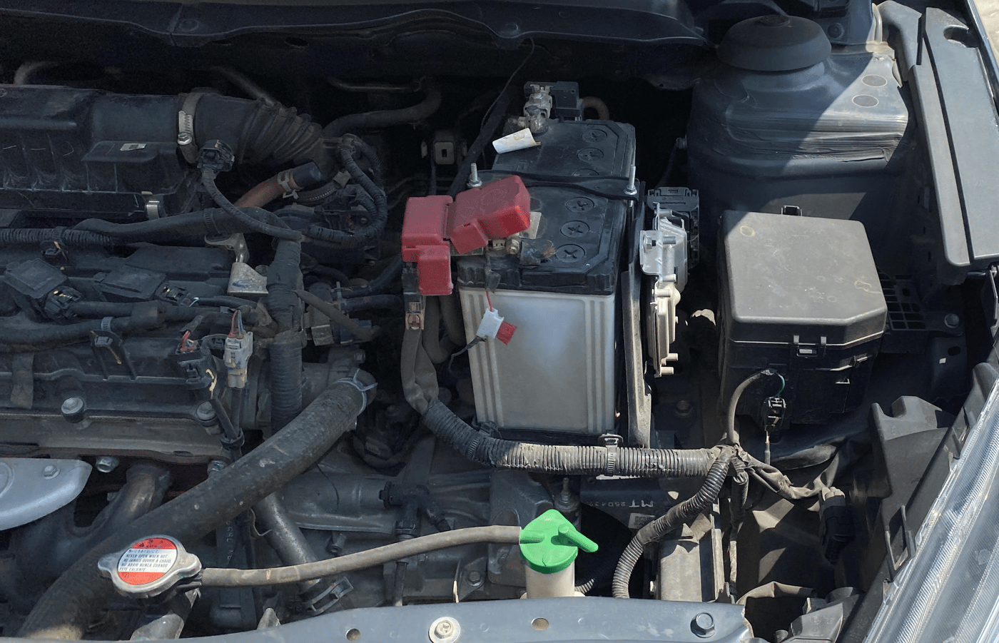 2023 Maruti Ciaz ZETA 1.5 SHVS MT PETROL, Petrol, Manual, 39,157 km, Engine View - Left