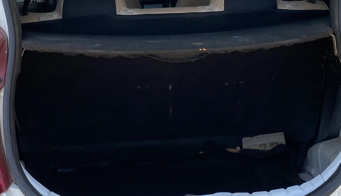 2017 Hyundai Eon ERA + SE, Petrol, Manual, 42,659 km, Boot Inside