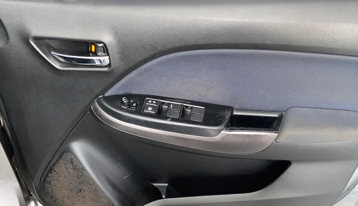 2021 Toyota Glanza G, Petrol, Manual, 75,777 km, Driver Side Door Panels Control