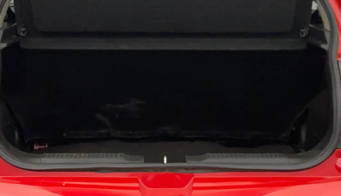 2018 Maruti Swift VXI, Petrol, Manual, 57,413 km, Boot Inside