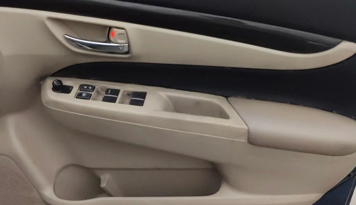 2018 Maruti Ciaz DELTA 1.4 MT PETROL, Petrol, Manual, 54,778 km, Driver Side Door Panels Control