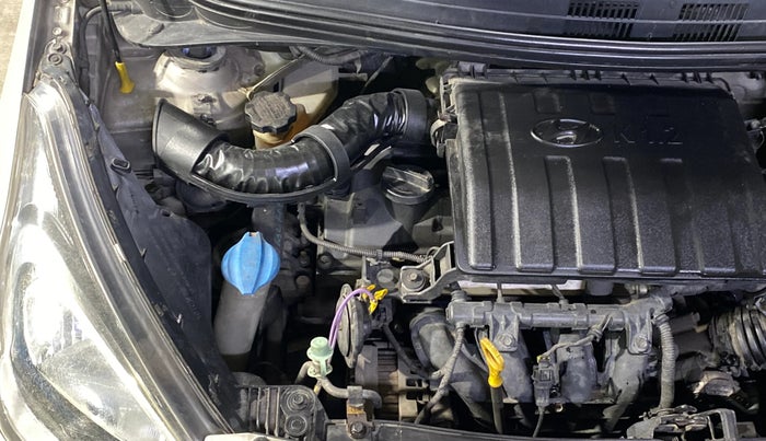 2014 Hyundai Xcent S 1.2, Petrol, Manual, 1,03,564 km, Engine View - Right