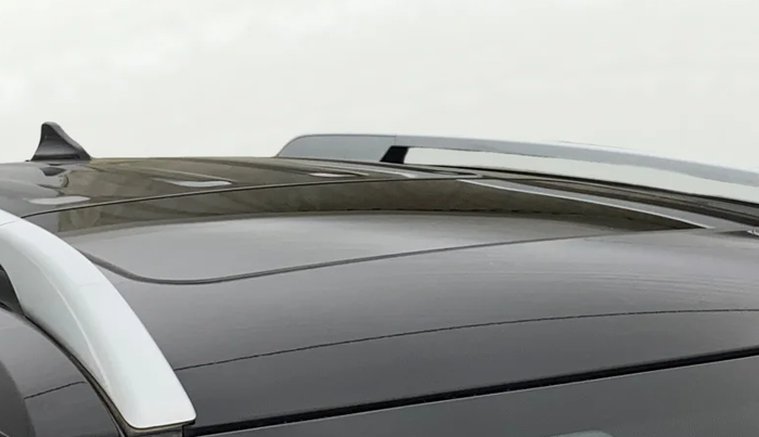 2025 Hyundai VENUE S Plus 1.2 Petrol MT, Petrol, Manual, 7,369 km, Moonroof/ Sunroof