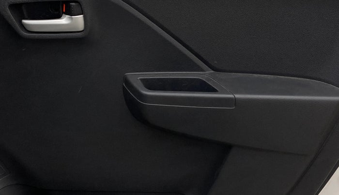 2024 Maruti Alto K10 VXI PLUS, Petrol, Manual, 49,678 km, Driver Side Door Panels Control