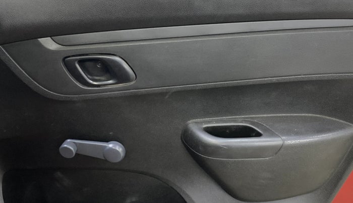 2018 Renault Kwid RXL, Petrol, Manual, 66,168 km, Driver Side Door Panels Control