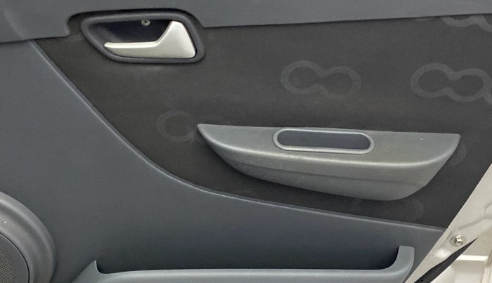 2014 Maruti Alto 800 LXI, Petrol, Manual, 49,396 km, Driver Side Door Panels Control