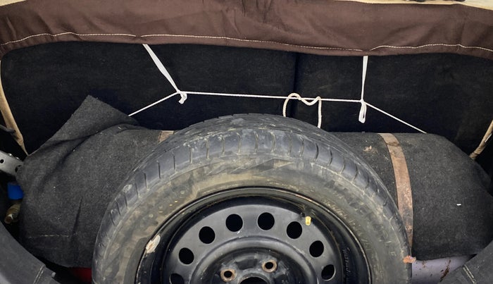 2015 Maruti Wagon R 1.0 VXI, CNG, Manual, 95,149 km, Boot Inside