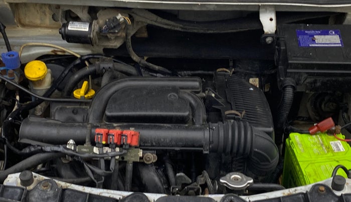 2018 Renault Kwid RXT 1.0 (O), CNG, Manual, 71,954 km, Engine View