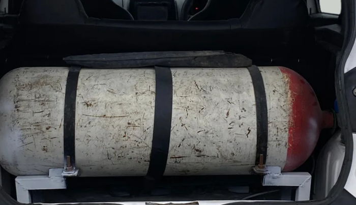 2018 Renault Kwid RXT 1.0 (O), CNG, Manual, 71,954 km, Boot Inside