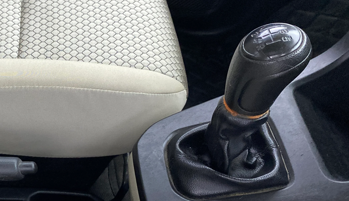 2020 Maruti New Wagon-R LXI 1.0, CNG, Manual, 1,15,676 km, Gear Lever