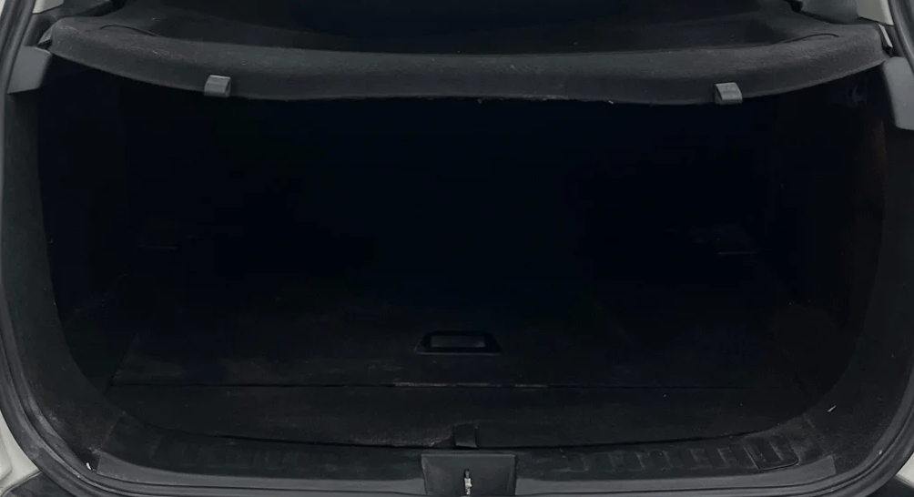2019 Tata Harrier XT 2.0L KRYOTEC, Diesel, Manual, 86,556 km, Boot Inside