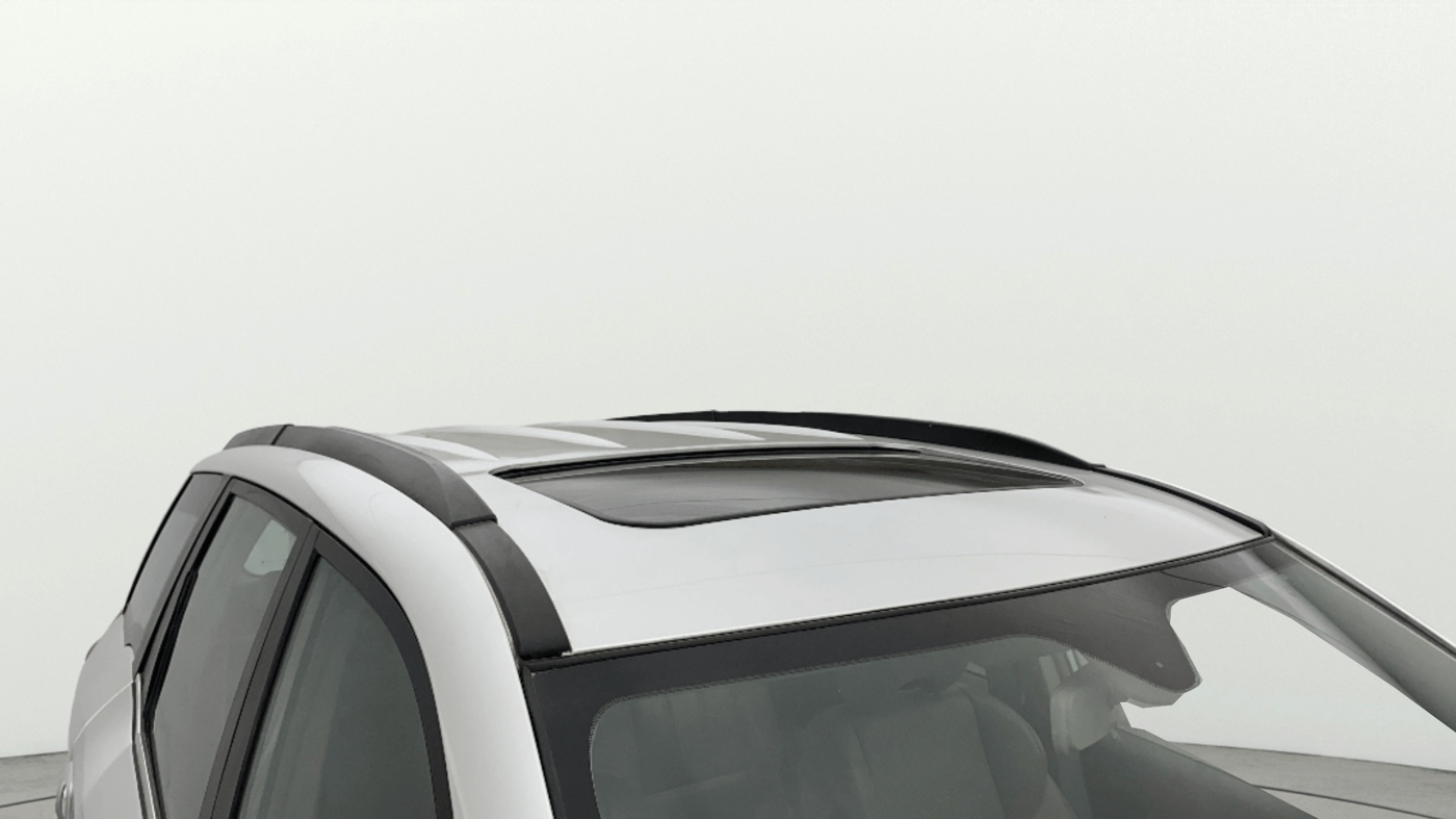 2016 Mahindra XUV500 W10 1.99, Diesel, Manual, 53,829 km, Moonroof/ Sunroof