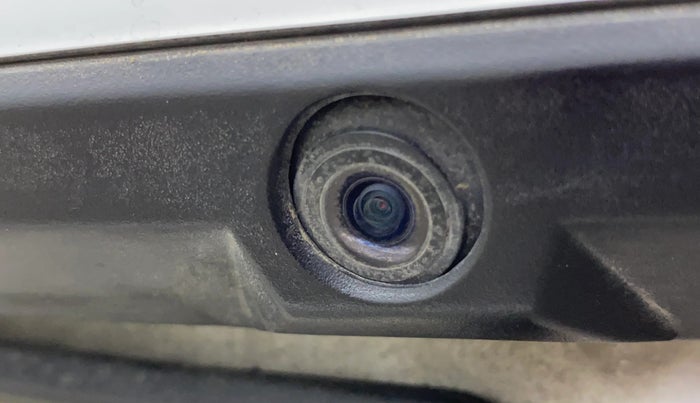 2016 Mahindra XUV500 W10 1.99, Diesel, Manual, 53,060 km, Parking Camera