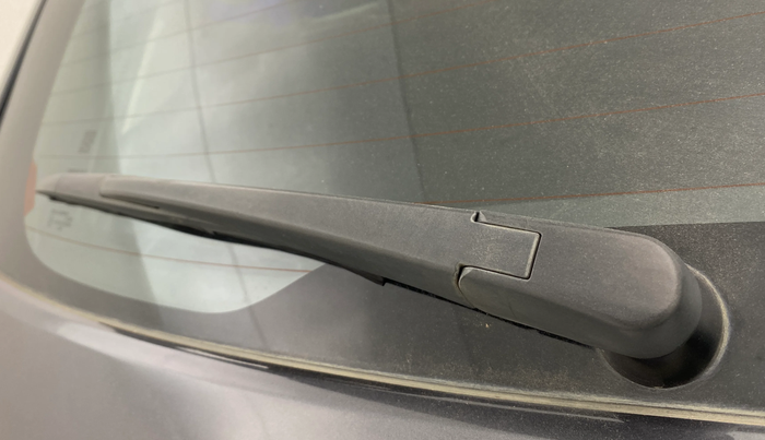 2023 Maruti FRONX ALPHA 1.0 TURBO MT, Petrol, Manual, 94,498 km, Rear Wiper