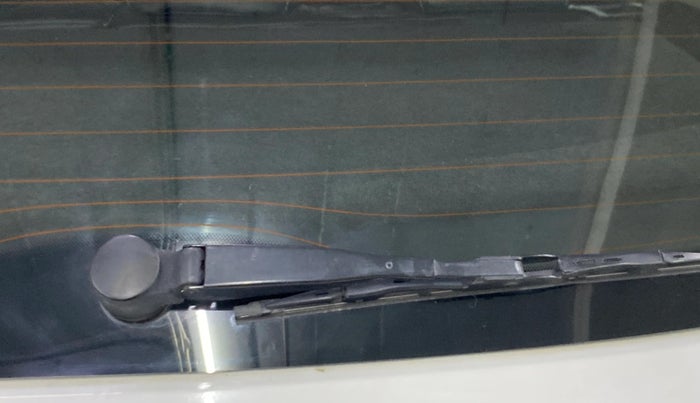 2022 Volkswagen TAIGUN HIGHLINE 1.0 TSI MT, Petrol, Manual, 42,419 km, Rear Wiper