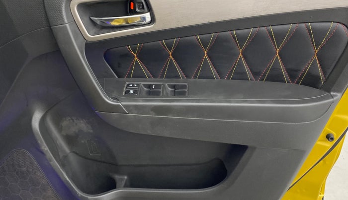 2016 Maruti Vitara Brezza ZDI PLUS, Diesel, Manual, 83,320 km, Driver Side Door Panels Control