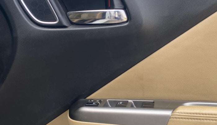 2017 Honda City 1.5L I-VTEC VX, Petrol, Manual, 53,124 km, Driver Side Door Panels Control