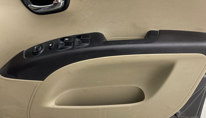 2012 Hyundai i10 ASTA 1.2 AT SUNROOF, Petrol, Automatic, 59,202 km, Driver Side Door Panels Control