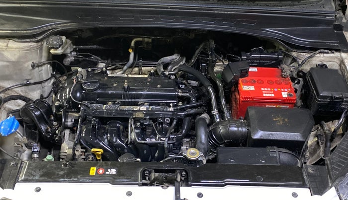 2017 Hyundai Creta SX PLUS 1.6 PETROL, Petrol, Manual, 73,888 km, Engine View