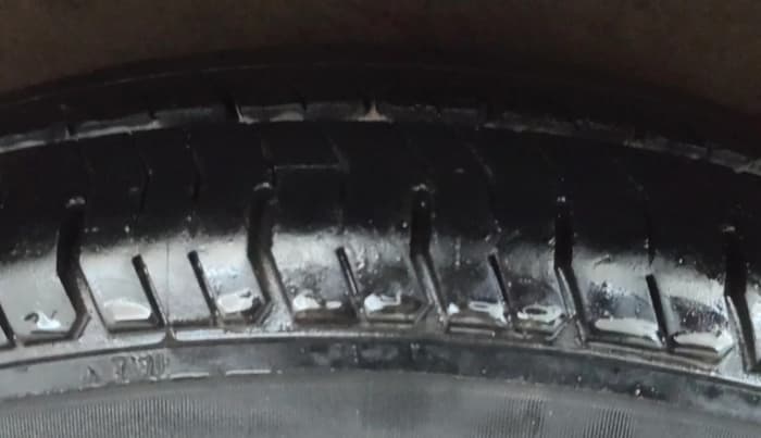 2012 Hyundai i10 ERA 1.1, Petrol, Manual, 52,930 km, Right Rear Tyre Tread