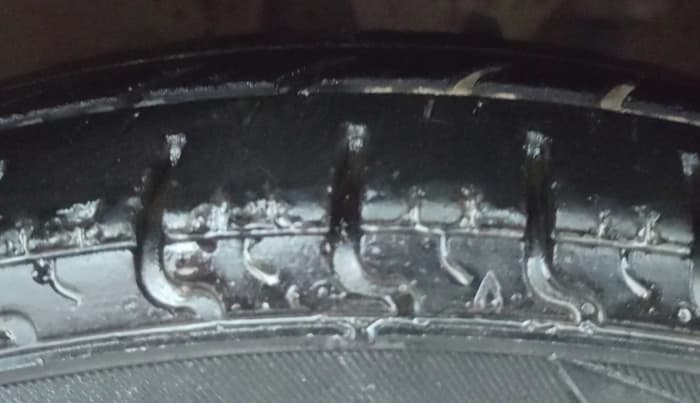 2012 Hyundai i10 ERA 1.1, Petrol, Manual, 52,930 km, Left Front Tyre Tread