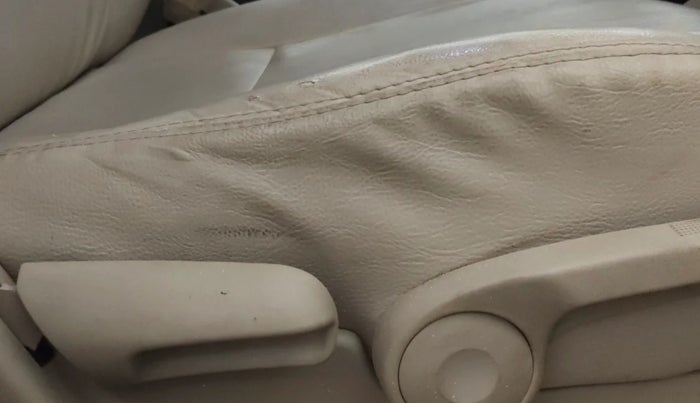 2016 Maruti Ciaz ZXI AT, Petrol, Automatic, 49,723 km, Driver Side Adjustment Panel