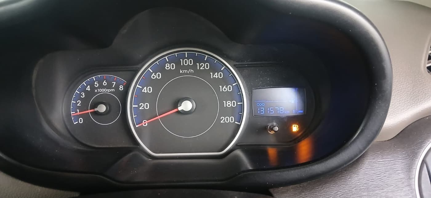 2014 Hyundai i10 MAGNA 1.1, Petrol, Manual, 1,31,589 km, Odometer Image