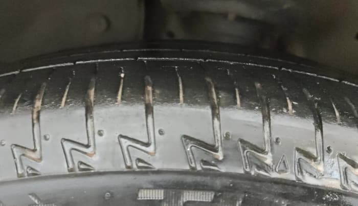2023 Honda ELEVATE ZX CVT, Petrol, Automatic, 31,337 km, Left Front Tyre Tread