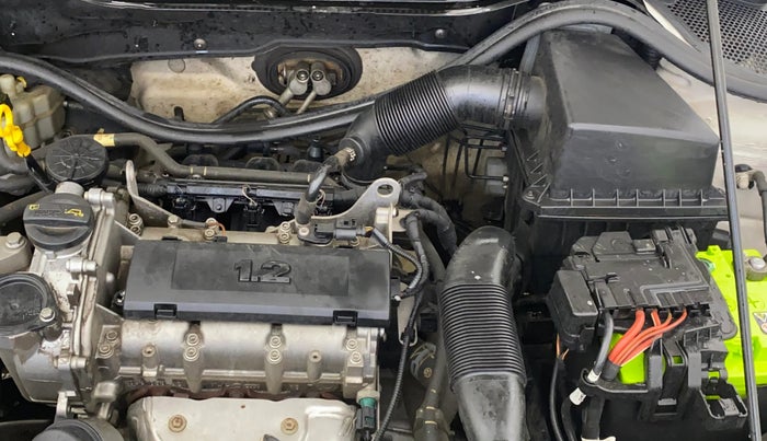 2017 Volkswagen Ameo HIGHLINE1.2L PLUS 16 ALLOY, Petrol, Manual, 83,634 km, Engine View - Left