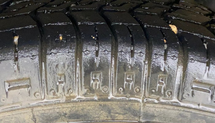 2015 Maruti Alto 800 VXI, Petrol, Manual, 21,606 km, Right Rear Tyre Tread