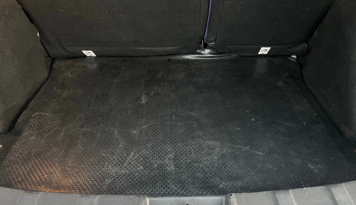 2023 Tata NEXON FEARLESS PURPLE + SUNROOF DUAL TONE 1.2 PETROL, Petrol, Manual, 28,568 km, Boot Inside