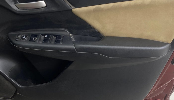 2017 Honda Jazz 1.2L I-VTEC V AT, Petrol, Automatic, 97,703 km, Driver Side Door Panels Control