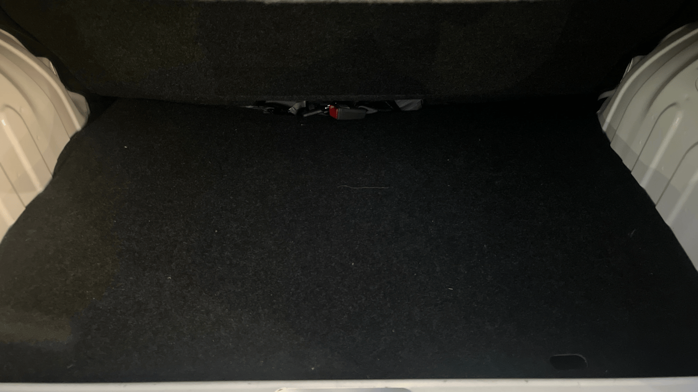 2024 Renault Kwid RXT 1.0 AMT, Petrol, Automatic, 18,999 km, Boot Inside