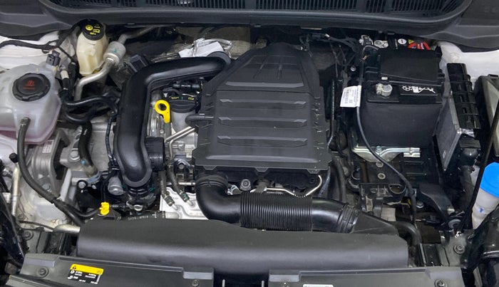 2025 Skoda KUSHAQ Sportline 1.0L TSI AT, Petrol, Automatic, 6,830 km, Engine View