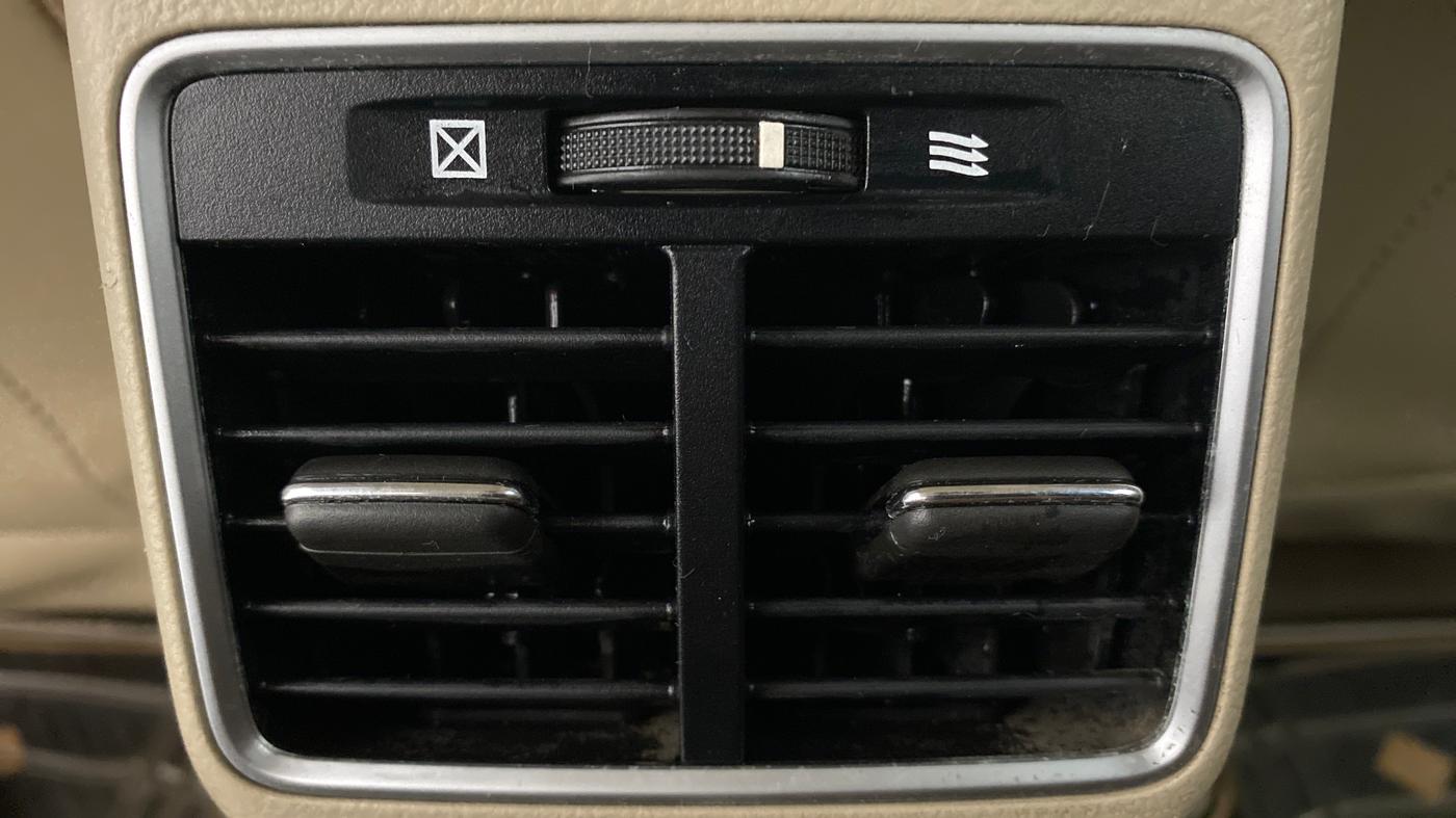 2017 Maruti Ciaz ZETA 1.4  AT PETROL, Petrol, Automatic, 52,870 km, Rear AC Vents