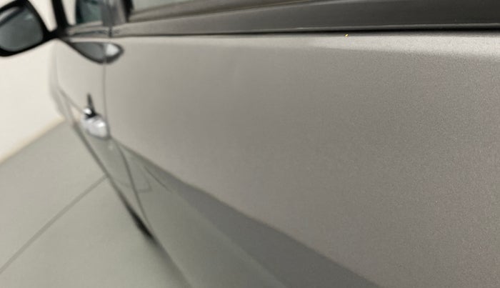 2017 Maruti Ciaz ZETA 1.4  AT PETROL, Petrol, Automatic, 52,870 km, Rear left door - Slightly dented