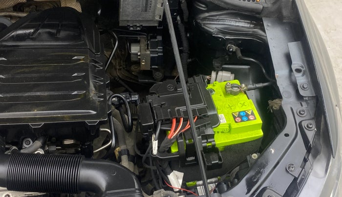 2022 Volkswagen Polo HIGHLINE PLUS 1.0L TSI, Petrol, Manual, 65,093 km, Engine View - Left