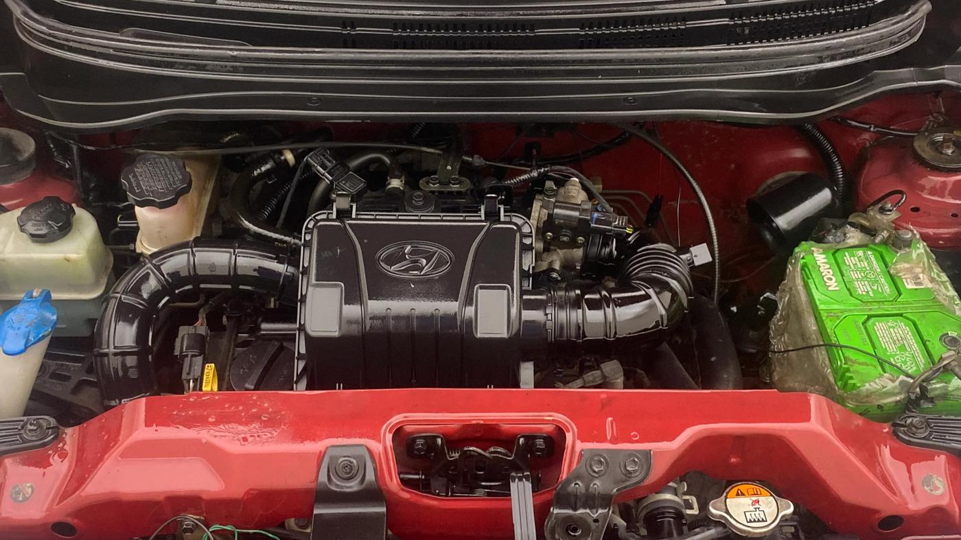 2017 Hyundai Eon ERA +, Petrol, Manual, 82,101 km, Engine View